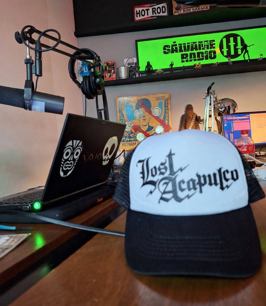 jcholby's tweet photo. 💥Aquí en el #GabbaGabba LIVE
Por 🔊#salvameradio 📻

¡Sálvate! tu que puedes...
#NoSeGanaPeroSeGoza https://t.co/mb3lGocXpk
