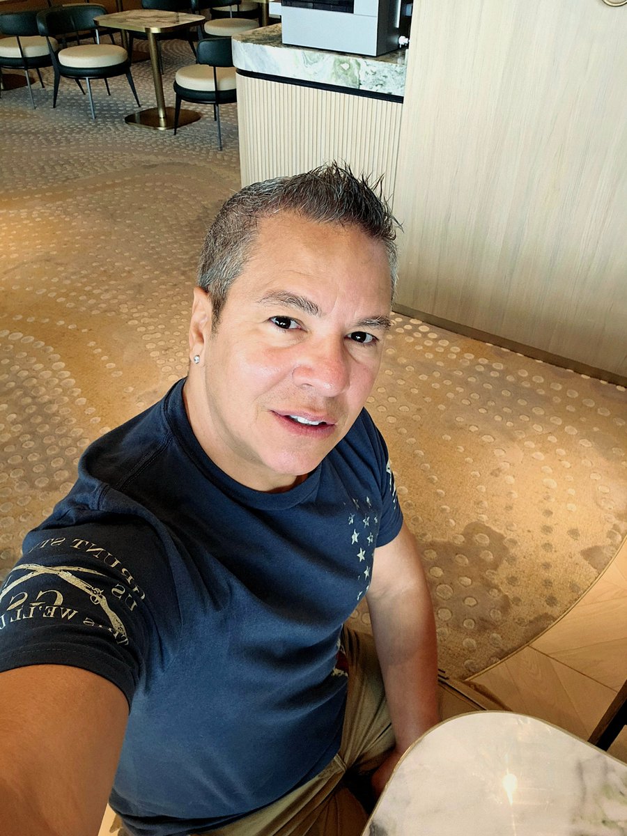 vic_tracy's tweet photo. I am a gay, Hispanic consecutive who will be voting Republican up and down the ballot in November
#VoteDemocractsOut2026 https://t.co/tQCkB3CBu5