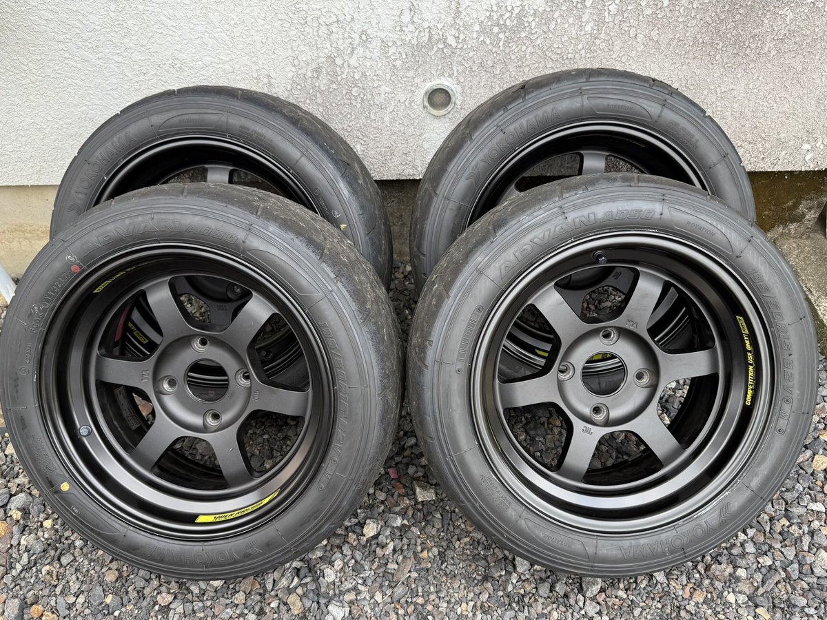 tatsuya_ae86's tweet photo. #ホイール売ります
#売ります

RAYS TE37V BA(2018年限定モデル)
サイズ:15インチ 7.5J +6  114.3
ノーマルフェンダー爪折りなしで入ります
タイヤは転がしに変わります

4本18万(値下げ交渉化)

引き取り歓迎しますが発送も可能です
(グンマーから) https://t.co/aJ0CreWOiG