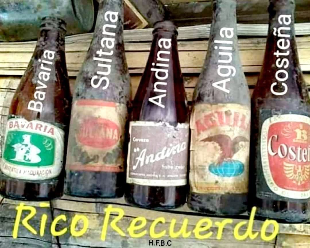 HistoriaFotBog's tweet photo. LAS POLAS 
Las Politas de Antaño. https://t.co/oU9xu0Opzq
