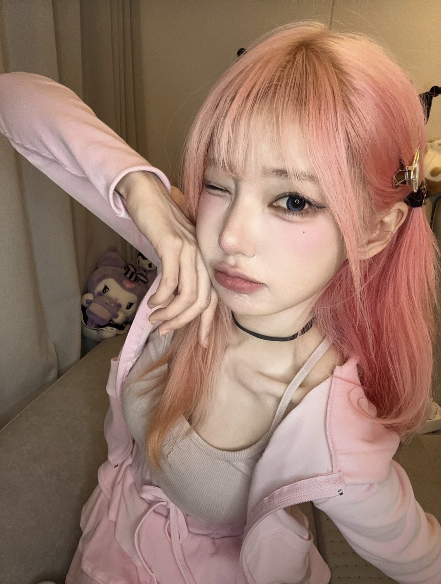 Dobby1291's tweet photo. #QWER #MAGENTA #마젠타 #이아희💞 https://t.co/acW13wnZwY