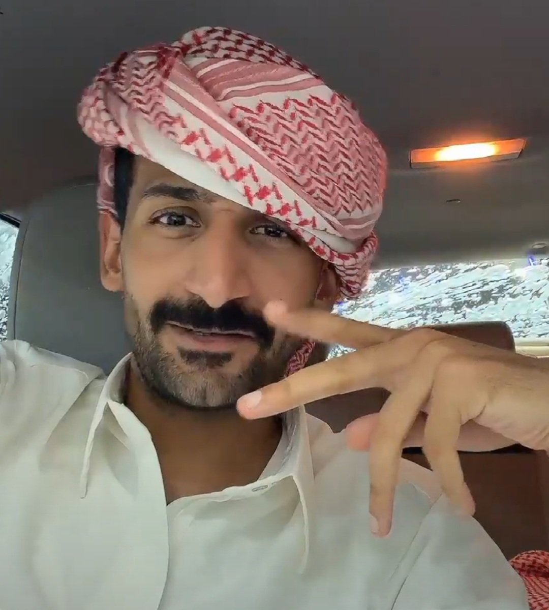 3ximimimi_'s tweet photo. اكثر شي معتوه ممكن تشوفونه https://t.co/am0v7WdLjg