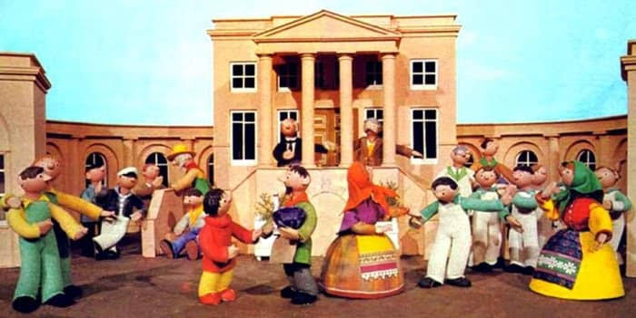 SophieTucker88's tweet photo. A Happy 57th Anniversary to the final chapter in the Trumptonshire Trilogy, Chigley! #60sTV #Trumptonshire #Chigley https://t.co/9OHh3jdeGs https://t.co/3zAnhHk7a9 https://t.co/5YTmyd0vFg https://t.co/FK2LHwID6j