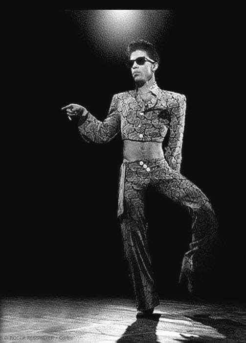 artdirectionk's tweet photo. Happy Purple wet Wednesday ๐ #Prince4Ever โฎ๏ธ #TimelessPrince https://t.co/L70VieOoTe