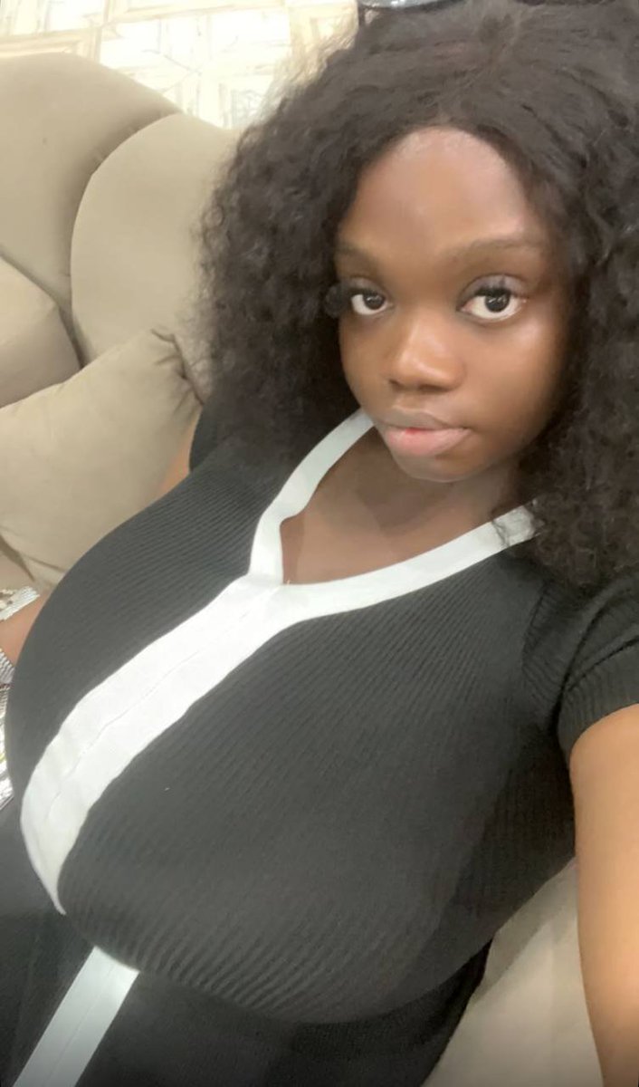 big___ch1's tweet photo. Busty Queen https://t.co/ilxFTmtG41