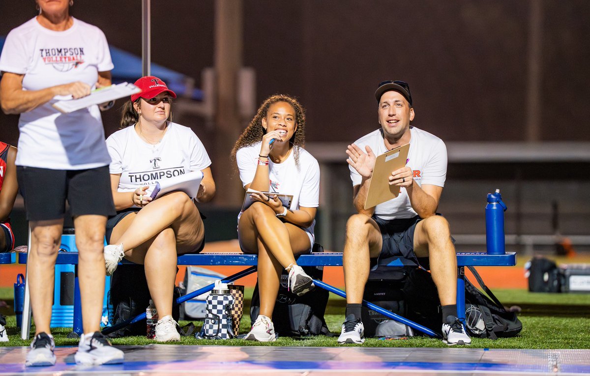 Thompson_Vball's tweet photo. Happy National Coaches Day to this crew of dedicated, fun loving and go getting staff! Beat of the Best! We are lucky together! #RowOn https://t.co/oSUstm6tm1