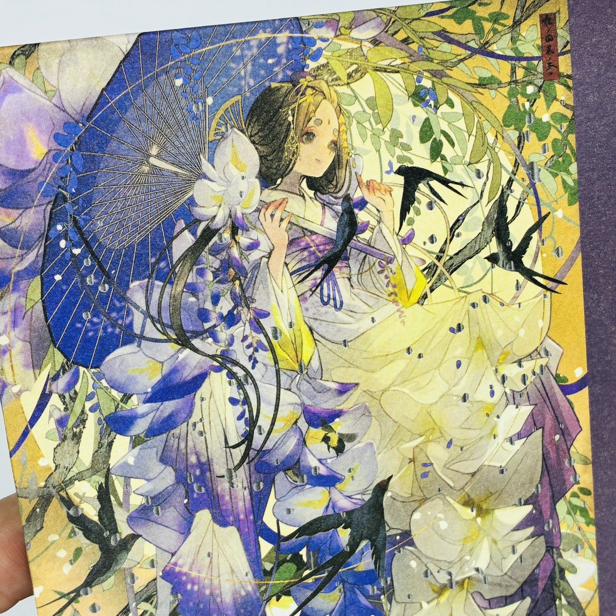 kochiseihon's tweet photo. おはようございます！たくさんのご予約ありがとうございました！

七原しえ先生の幻想的な御朱印帳。
いよいよ本日から発売となります。
どうぞよろしくお願いいたします。

「待宵月 春灯華月」御朱印帳
https://t.co/YYEzf2g8wJ

「藤花の宴 影絵遣い」御朱印帳
https://t.co/WnQzTfghLD https://t.co/ztL2pkvC0Y