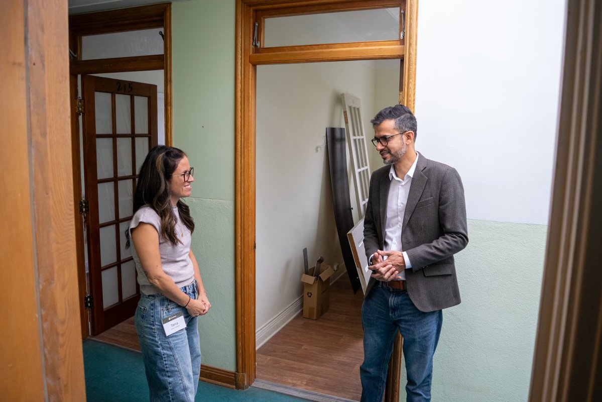 SameerZuberi's tweet photo. Ricochet est le seul organisme offrant des services d’hébergement et de soutien aux personnes en situation d’itinérance dans l’Ouest-de-l’Île.

La semaine dernière, j’ai visité le centre et rencontré la directrice générale, Tania Charron. (1/3) https://t.co/BDX08TwbkJ