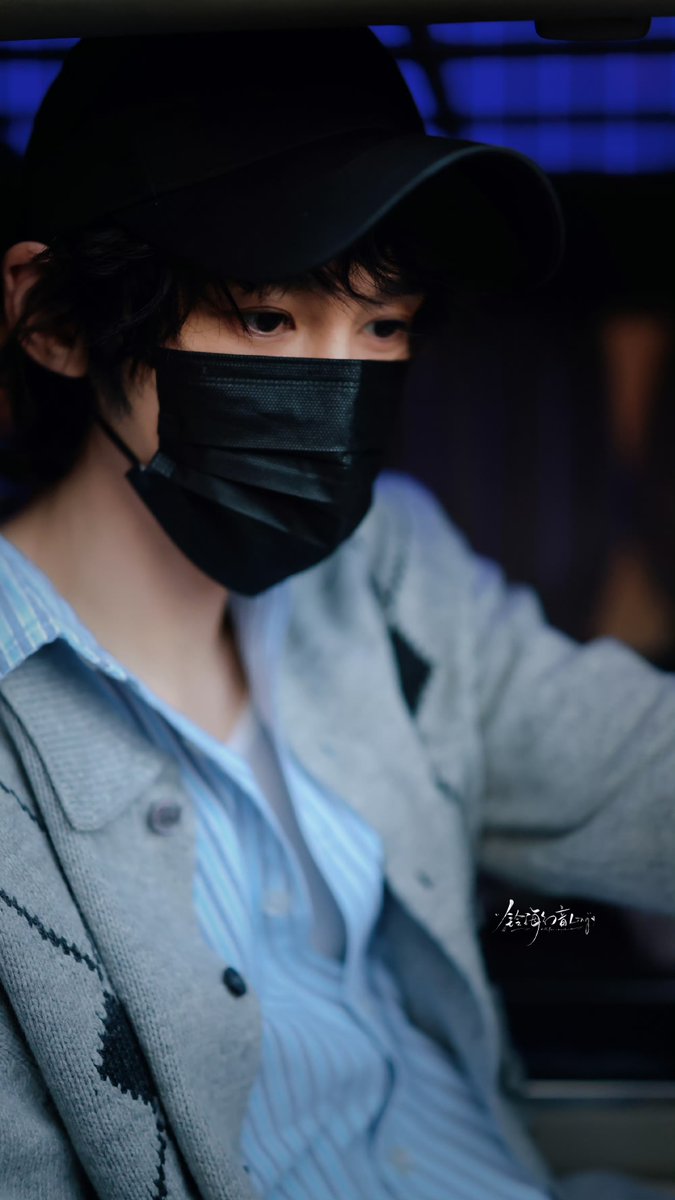 WangDuoHearts's tweet photo. #冬风吹又生 #汪铎 New Rueters of Duo on set of #BackToLife as #GeFan 100526 CST Photos/ clip by Ling via Weibo #WangDuo #Tonyddd https://t.co/pORz4Uf0kx