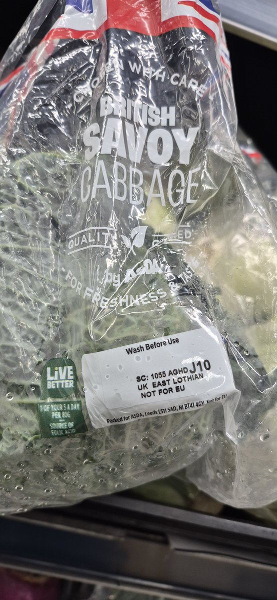 PaulThomas39728's tweet photo. @ClareCraigPath @asda are going for it in a big way https://t.co/k3b16gxQIK