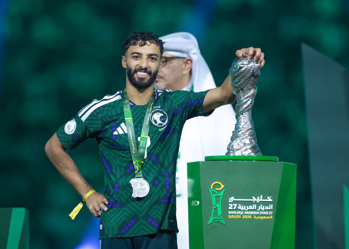 majed_alshibani's tweet photo. أكثر اللاعبين صناعة للفرص في كأس الخليج (البطولة كاملة ماهو فقط منتخبنا):

ناصر الدوسري (13 فرصة)

صالح ابو الشامات (9 فرص)

غيليرمي بالا (6 فرص) https://t.co/siPfAvnnUQ