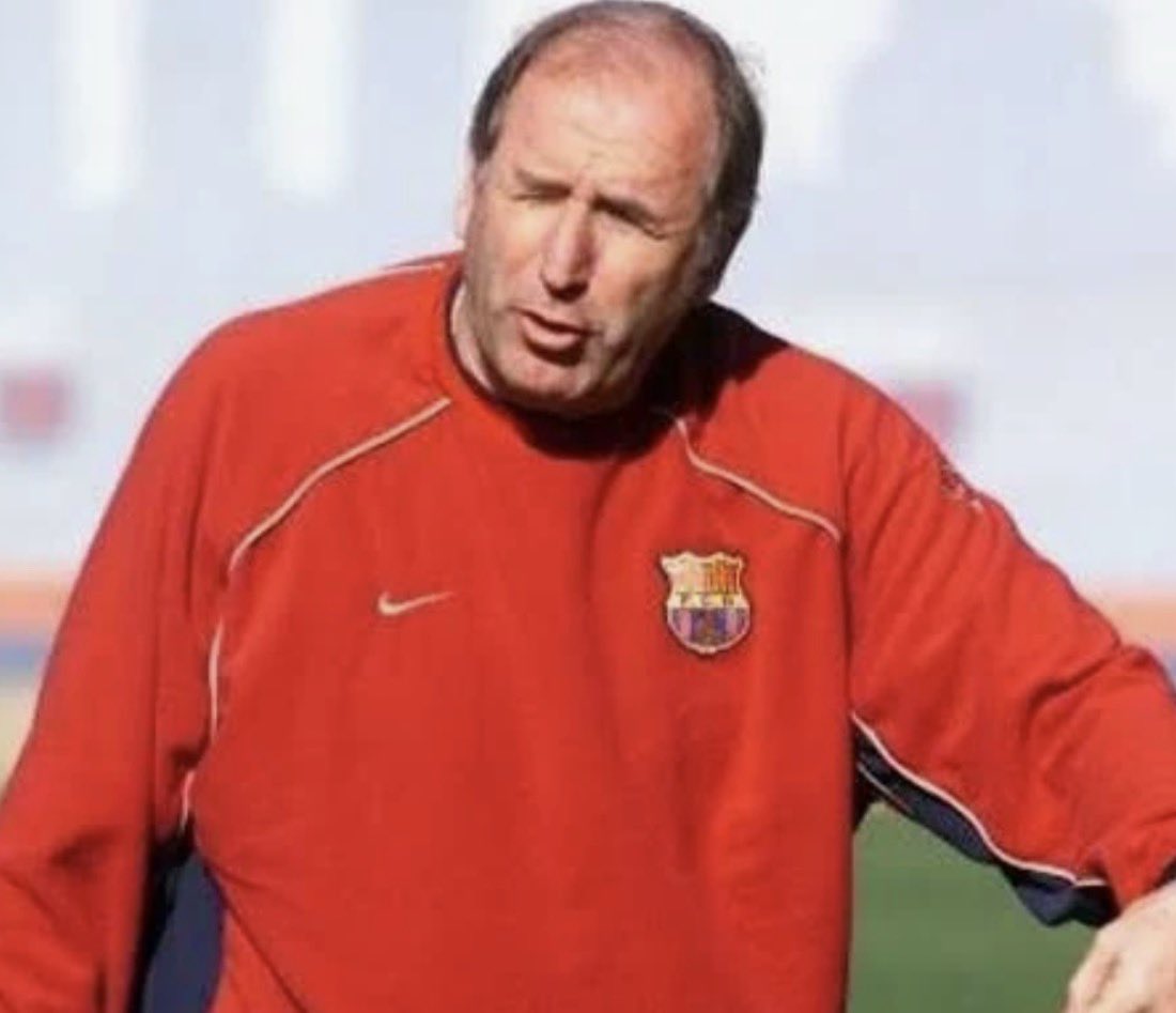 carlosdedios84's tweet photo. @Newells Es de bien nacidos el ser agradecidos, este señor lo vio en una prueba en Barcelona y en 5 minutos apostó por el. https://t.co/8OtqFJhgj3