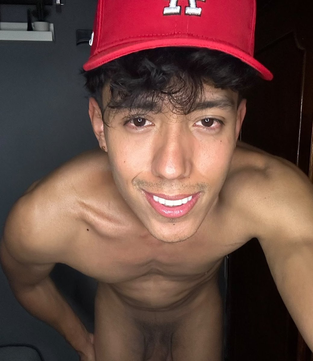 juansantxxx's tweet photo. Quien quiere una verga de 21CM?

😈😈😈 https://t.co/wTVp3WOtjE