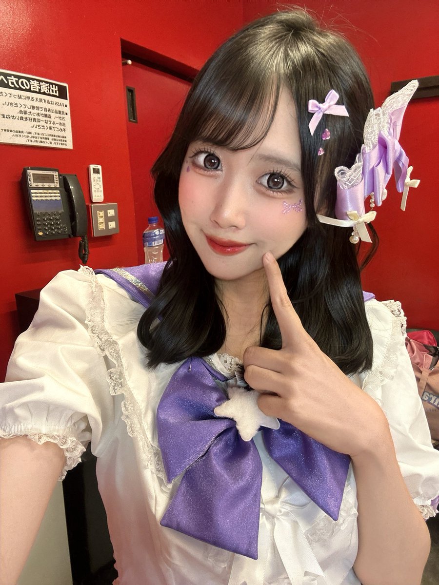 ReLiFEmeru's tweet photo. 江坂大学 アイドル研究会 vol.1🎀

江坂ミューズめっちゃ箱大きいくて、
めっちゃ楽しかったです🥹✨
余韻がすごくて動画ずっと見たりしてる☺️💭
初生歌も、ど緊張だったけど褒めてもらえて嬉しかったー☺️🙏🌟
終わってから13時間寝てた💦

次は18日スイパラです‼︎🧡🎂㊗️
#コピグル https://t.co/OQHEbBR5FC