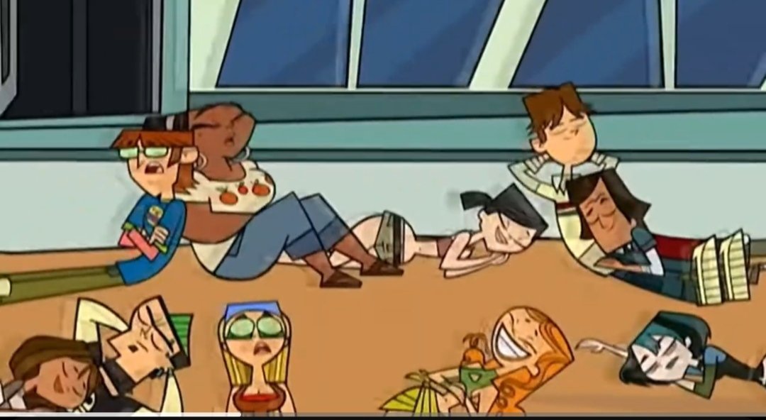 JoeMarmol1's tweet photo. Hace poco me reviste Drama Total y noté el shippeo que había años atrás con Cody y Noah.

Y más allá de que esté le estaba besando la oreja durmiendo (cosa que era un chiste de la época), tengo la teoría de que ellos les pasó lo mismo que Tweek y Craig de Southpark. 

Y luego: https://t.co/6xzLikxmfM