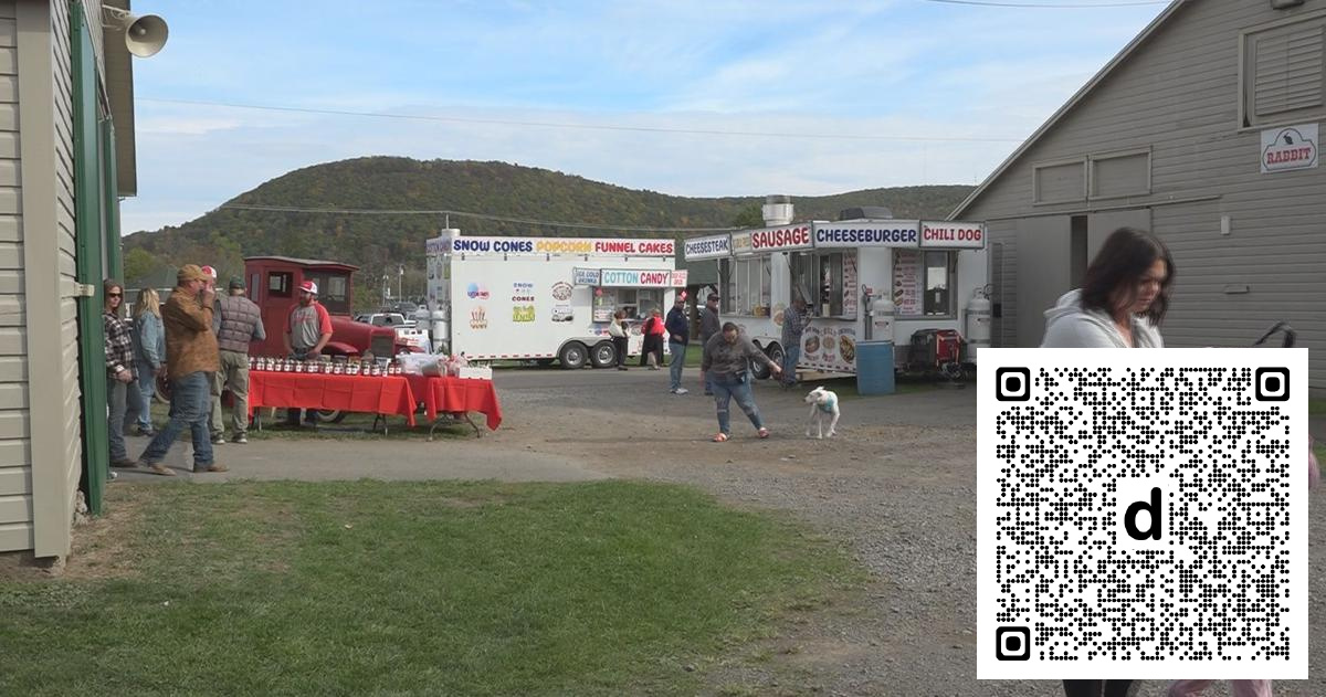 WENYTV's tweet photo. As the leaves begin to change, the Chemung County Fall Fest is getting ready for this year's celebration.

www.​weny.​com/news/chemung-county-s-2026-fall-fest-prepares-for-mid-october/article_13a07083-c8f8-415d-9371-7d07fd0f0fff.​html https://t.co/YkpJO0oXuN
