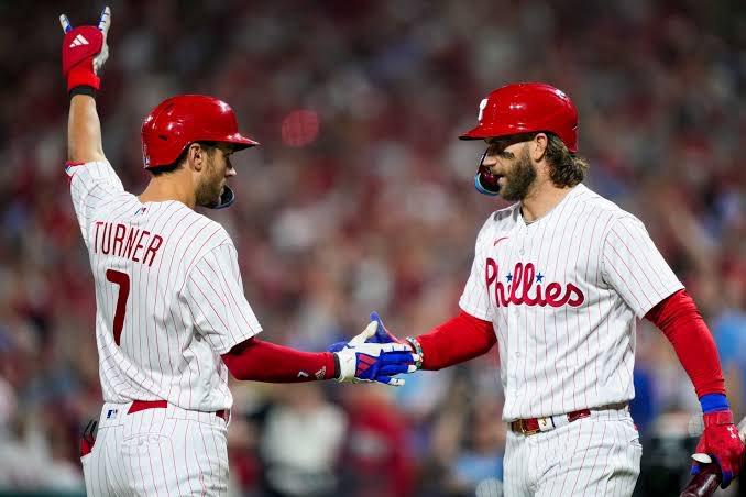 SleeperMariners's tweet photo. The Phillies are expected to shop both Bryce Harper and Trae Turner this offseason, per @BNightengale 

Would you have any interest for either to be on the Mariners? #TridentsUp https://t.co/ZMXJkojuNf