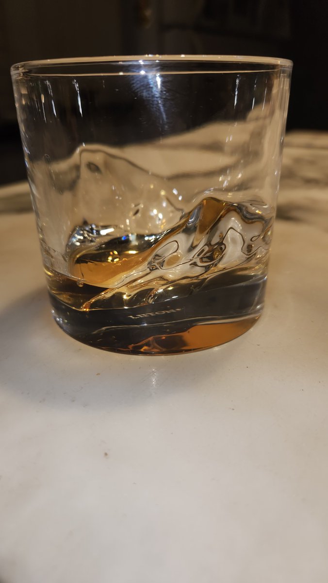 DanbQc's tweet photo. 🇺🇸RELATIONS QUÉBEC-ÉTATS-UNIS 
Aidons à détendre les relations entre le Québec et les États-Unis: remettez les bouteilles d'alcool et de vins américains sur les tablettes de la SAQ!
🍻🥂🥃🍸🍾 I drink to that!
@FNLfreedomnews @PaulPlamondon @POTUS @realDonaldTrump @elonmusk #saq https://t.co/HQe65MOfHL