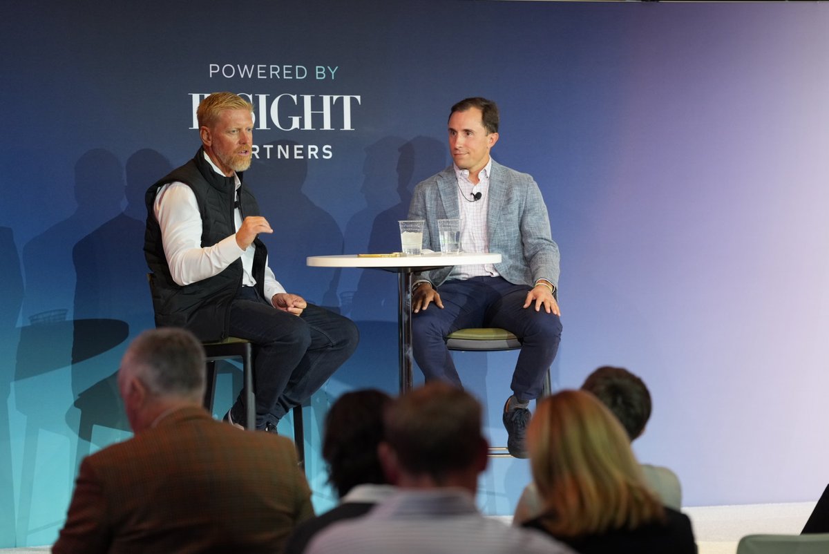 scaleupevent's tweet photo. Ron Gabrisko helped scale @Databricks from under $1M to a $6.9B run rate. At #ScaleUpAI, he shared the hypergrowth playbook — and how enterprises can get a handle on AI sprawl. 💬 “The first thing is using the right models for the right task.” https://t.co/02TX4gvrYz