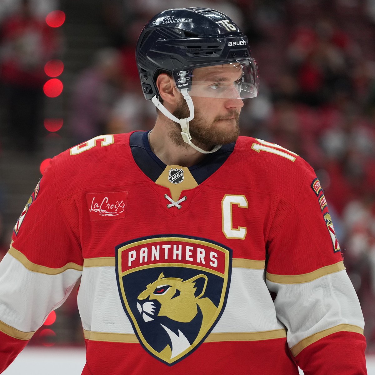 Sportsnet's tweet photo. Aleksander Barkov is out for 6-8 weeks following the injury he sustained on Oct. 1, Paul Maurice announced.

The Panthers captain will not need surgery. https://t.co/eLNr4YaBHQ
