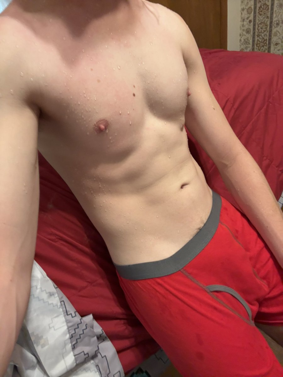 griffithpilledd's tweet photo. Post mental hospital thirst trap :3 https://t.co/Xaq8eBb9uM