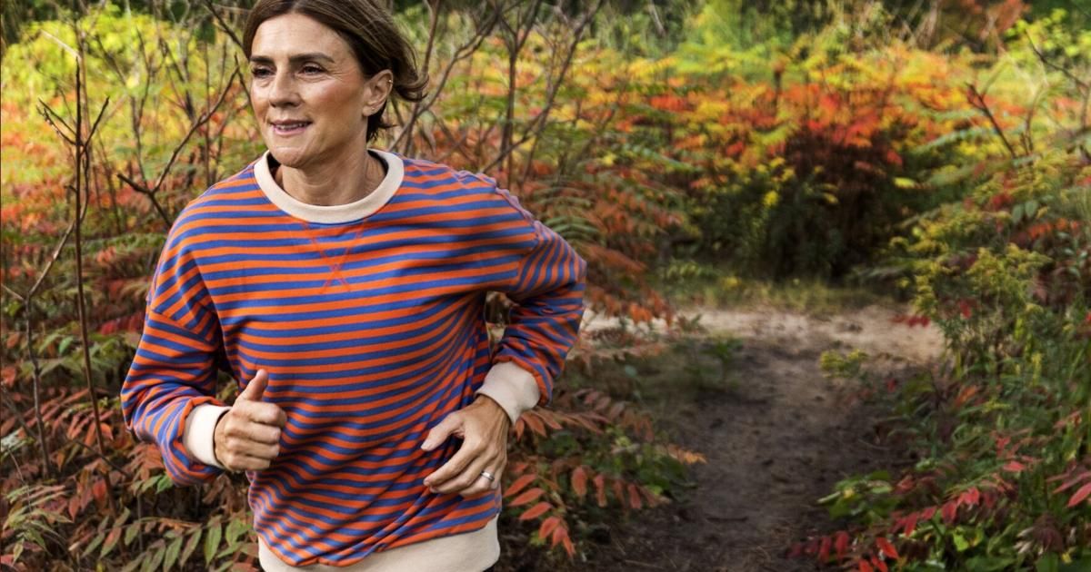 uoftmedicine's tweet photo. Menopause comes with a cascade of physical changes that can catch people off-guard. “We know that menopause marks the end of reproduction, but we’re beginning to understand that menopause is actually a full body transition,” says @UofT's Jennifer Rabin. https://t.co/CWKEibAC1m https://t.co/kcsjQwVSFH