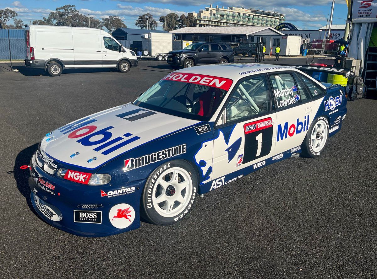 speedcafe's tweet photo. Restored Lowndes/Murphy Bathurst 1000 winner breaks cover

Craig Lowndes and Greg Murphy’s first Great Race winning car will be on display at this weekend’s Bathurst 1000 following a lengthy restoration.

➡️ https://t.co/fAH7Xf5fuL https://t.co/7et4MeAs0A