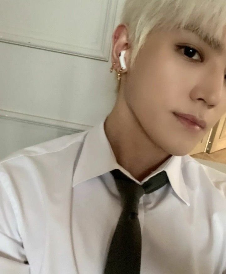 taeyongsiris's tweet photo. Wow https://t.co/jraW4kGQTv