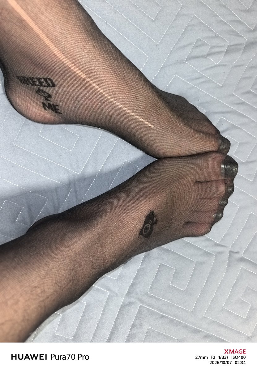 ClaudiaCherry0's tweet photo. 新买的锁到了，贴了新的纹身贴，涂了新的指甲油，感觉自己好下贱啊
#雌堕 #伪娘 #贞操锁 #媚黑 https://t.co/ENRfo9M5Bu