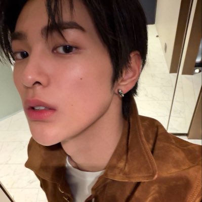 svoxiny's tweet photo. #YeniProfilResmi https://t.co/lMPqpjpGOA