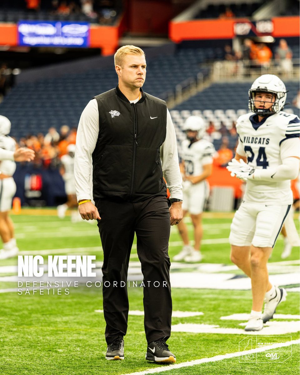 UNH_Football's tweet photo. Happy national coach appreciation day to our amazing staff. Thank you for all your hard work and dedication 🐾 

#FastPhysicalRelentless https://t.co/HWOIkmyJBI