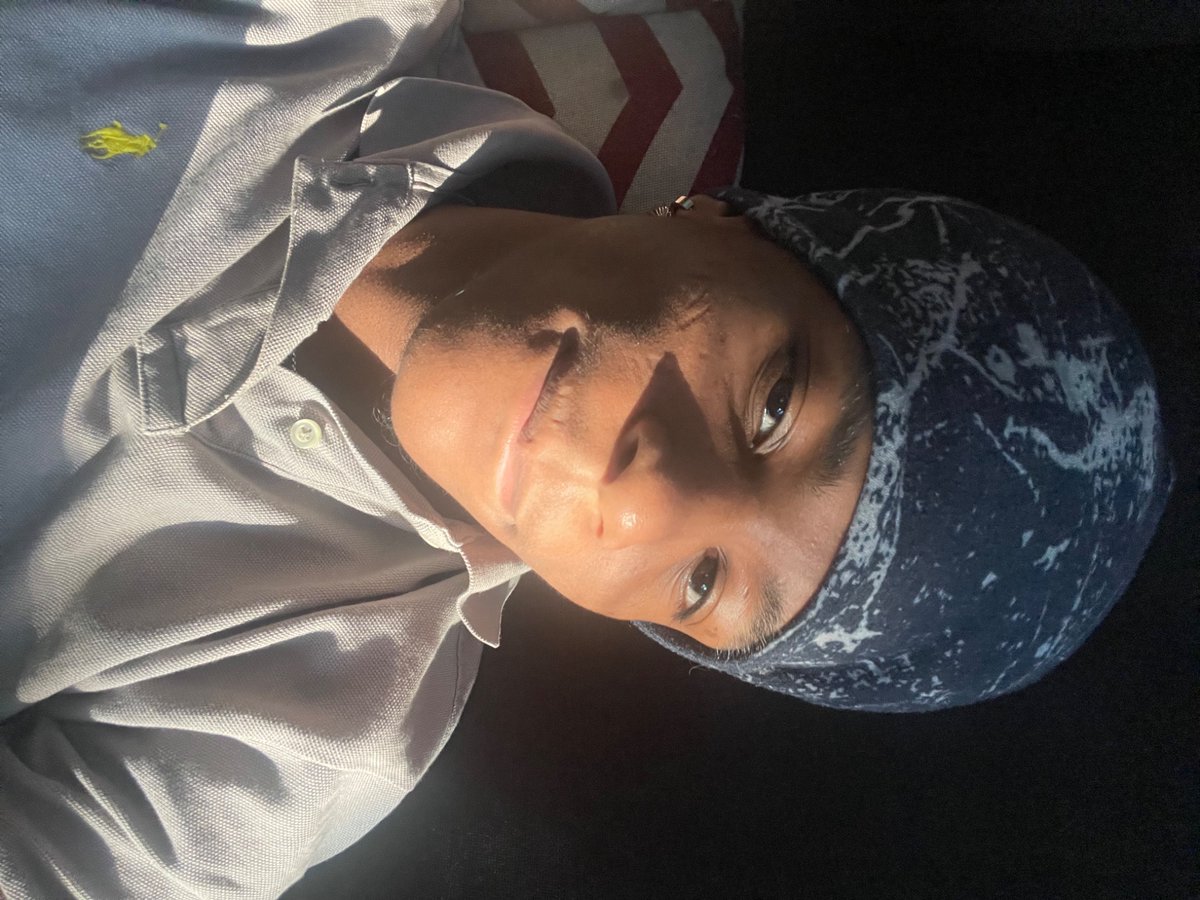 thatb0ysleepy's tweet photo. Bored #mke #nfs #mke414 https://t.co/wRfo5GWZ7Z