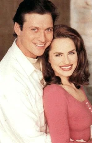 thee35thFL's tweet photo. The Carly and Lawrence obsession just came back after seeing this scene with her and Bo. I was a HUGE Days of Our Lives fan in the late 80's and earlier 90's. I taped it so I never missed an episode! https://t.co/0qaTYOYKAz
