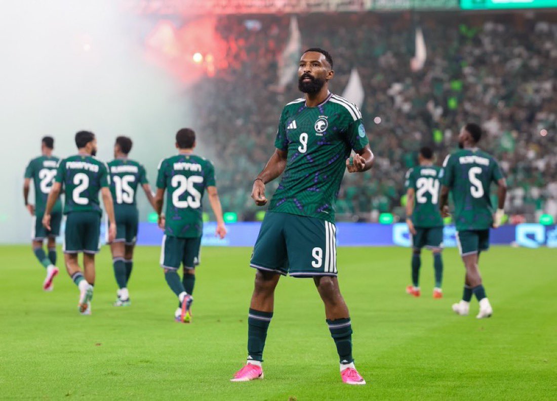 khalidjassem74's tweet photo. فراس البريكان مع المنتخب السعودي :

• 79 مباراة 
• ⁠18 هدف

✅ سجل في خليجي 27
✅ سجل في تصفيات كأس العالم 2026م
✅ سجل في تصفيات كأس العالم 2022م
✅ سجل في خليجي 24
✅ سجل في كأس العرب 2025م
✅ سجل في الكأس الذهبية 2025م

#خليجي_الديار_العربية27 https://t.co/WofGZqIVPq