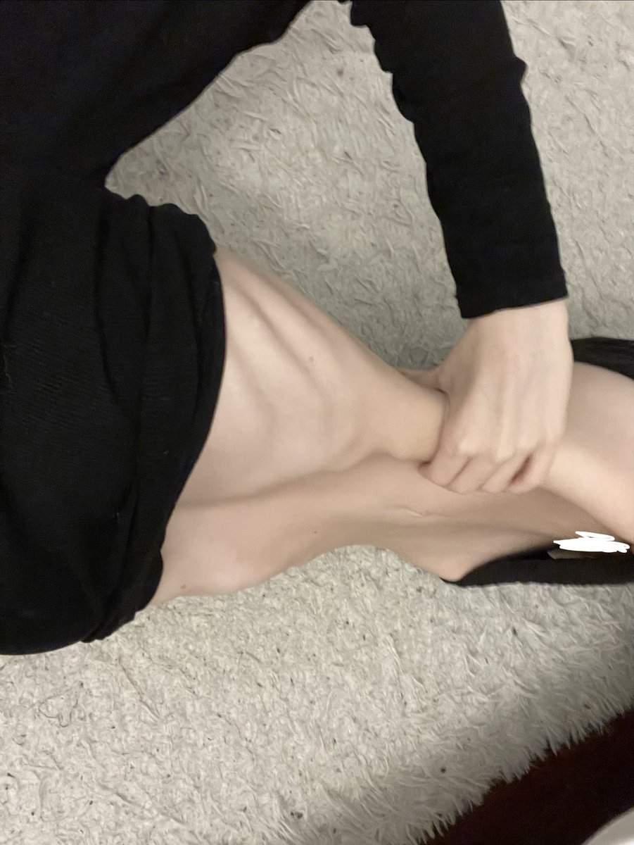 dolley_1ey's tweet photo. What spo am I? #edrtwt I’m sorry if I did something wrong, please don’t get mad at me I’m genuinely just trying to post in a space with other mentally ill people like me https://t.co/APuAwZwtNy