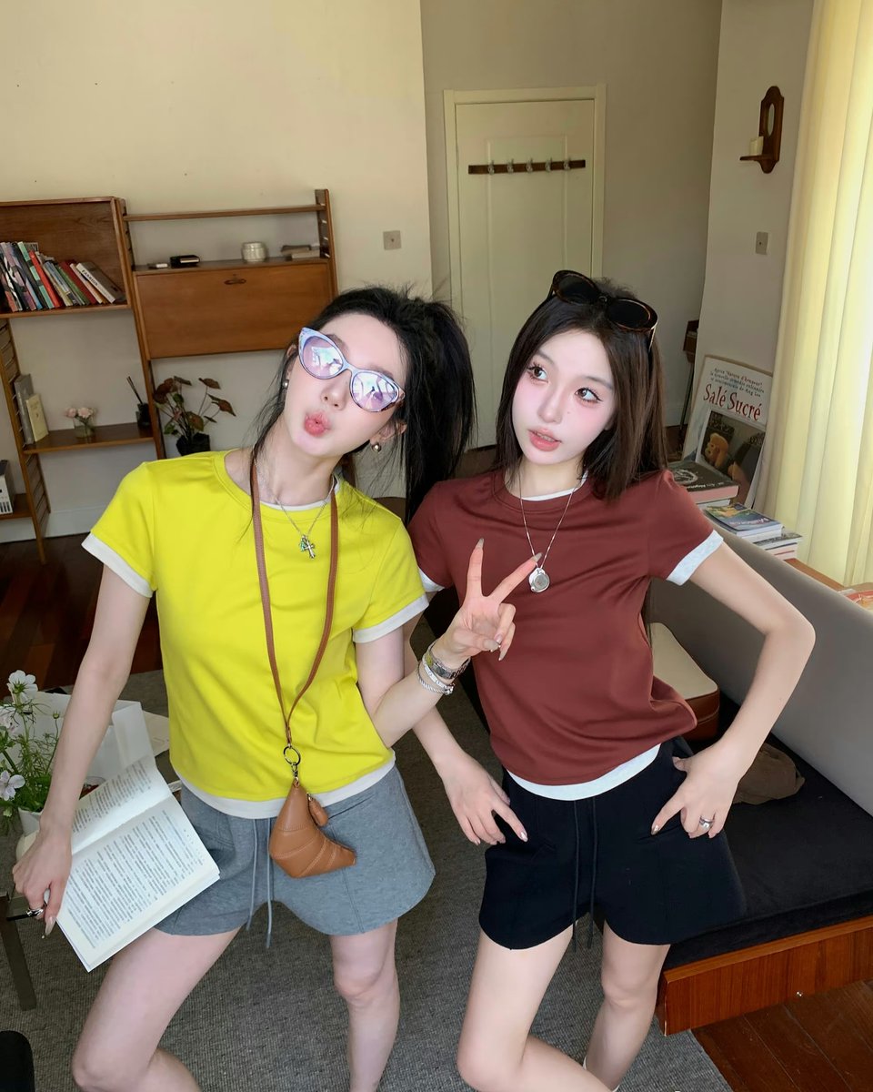 Leetiih's tweet photo. 夢を追いかけるのに遅すぎるということは絶対にない。みんなの意見も聞かせてね。 🙌
VTsfK https://t.co/bdTpiSkRrw