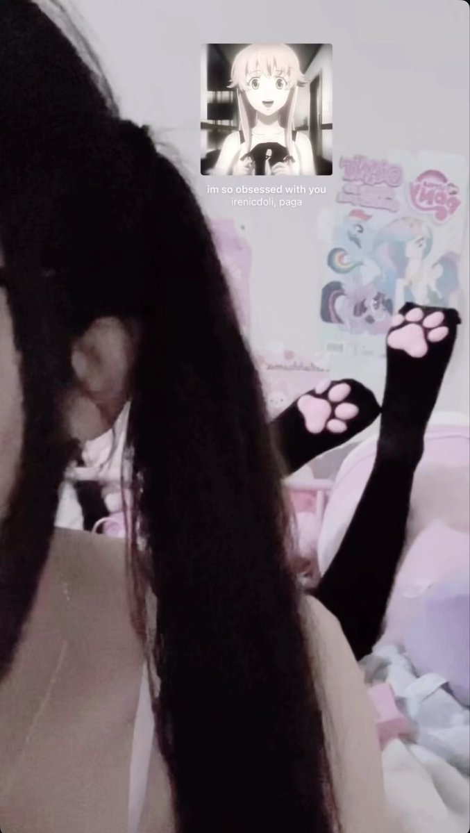 bleedpawes's tweet photo. Pawes #nsfwtwt intro!
· · ─ ─ ·ʚɞ· ─ ─ · ·
⋆˚࿔ ╰› 18 
⋆˚࿔ ╰› pervy puppy girl
⋆˚࿔ ╰› submiss
⋆˚࿔ ╰› soft &amp; hard kinks
⋆˚࿔ ╰› LOVE OLDER MEN
⋆˚࿔ ╰› horny 24/7 🐾
⋆˚࿔ ╰›Selling aswell :3

dms open (*ˊᗜˋ*) moot me!! #nsfw #horny #moothunt https://t.co/6AQBj0rrNv