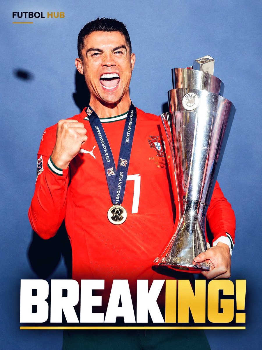 FutbolHub_'s tweet photo. 🚨𝗠𝗔𝗝𝗢𝗥 𝗕𝗥𝗘𝗔𝗞𝗜𝗡𝗚: Cristiano Ronaldo has decided NOT TO RETIRE from international football and remain available for Portugal from the November international break. 🇵🇹🐐

The 𝗡𝗼.𝟳 is set to continue with Portugal. ✨ https://t.co/X1QSuxIrB5