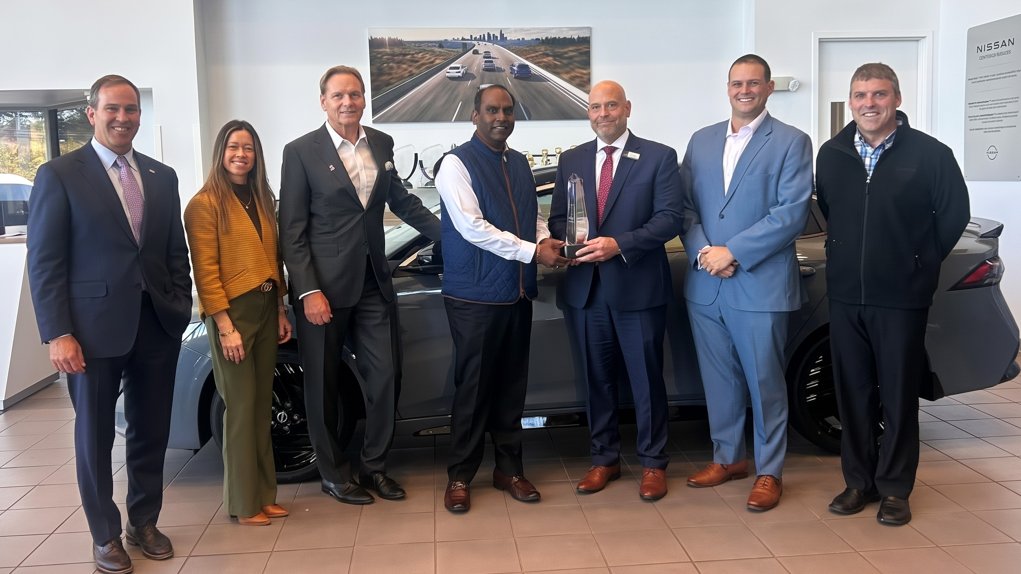 KellyAuto's tweet photo. Kelly Nissan of Woburn Named 2026 Award of Excellence Winner:
https://t.co/IJ99Hu1UyH https://t.co/zVwrjOeEZV