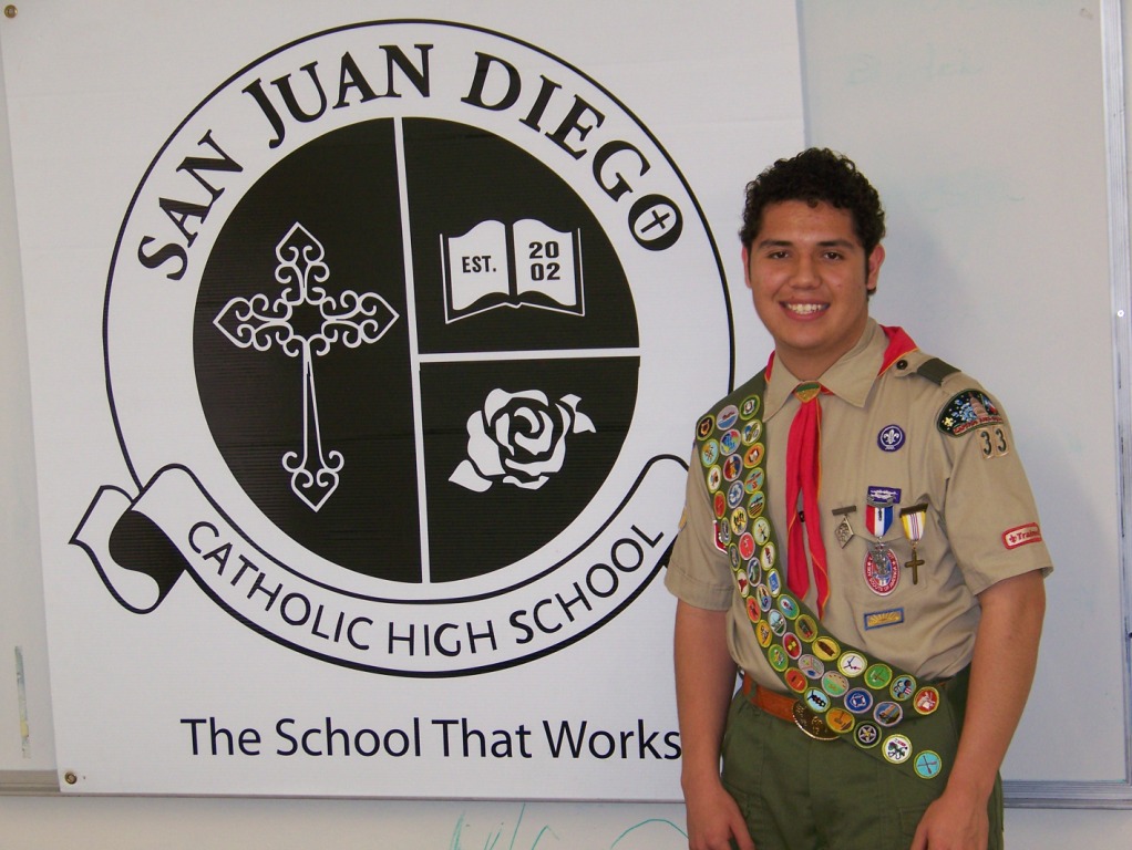 SJDCHS's tweet photo. By 2009–10, our Saints had embraced a spirit of independence, adventure, and excellence. SJD was a South Austin gem—and our students were meant to shine! ✨
Come home this Friday, Oct. 9, for our Alumni Tailgate &amp; HoCo Football Game! 🏈
RSVP Today: https://t.co/BN8qHERCfs https://t.co/QUDWuUmVaH