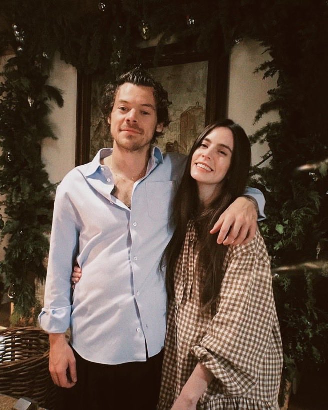 Indie5051's tweet photo. Gemma Styles anunció en Instagram que está embarazada de su segundo hijo.

Harry Styles va a ser tío otra vez https://t.co/P8i4etZPIf