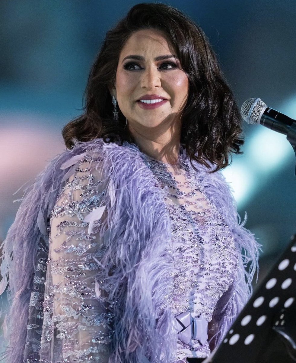 al4aqr's tweet photo. 😍😍😍😍

شهر نوفمبر برعايتها على نفس المسارح 
الشوق مليووووون❤️❤️❤️❤️❤️❤️ https://t.co/uG1x97MmY2