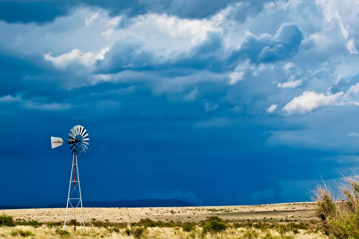 VisitAlpineTX's tweet photo. "Alpine Sky" by Leah Brosig from the #AlpineTXPhotoContest #alpinetexas #texastodo #bigloveforbigbend

See more great Alpine photos: https://t.co/cNVdMWncMx https://t.co/fPuVIccouE