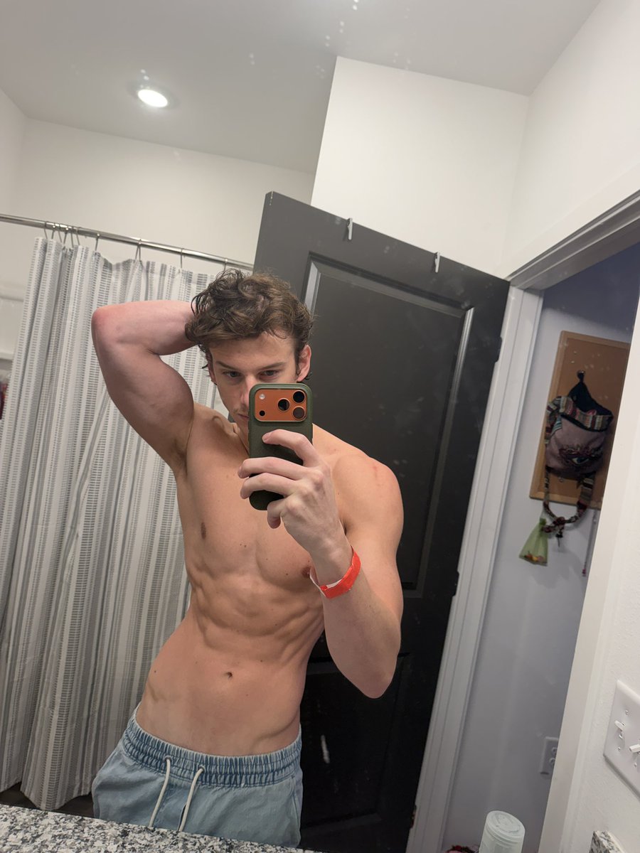 Noah69nines's tweet photo. Hi https://t.co/iMMz7FomjS