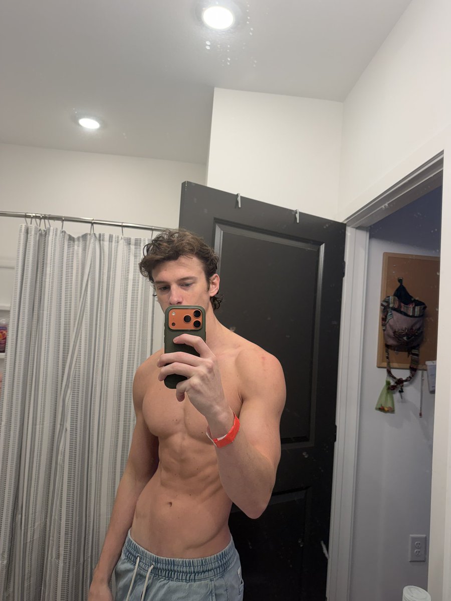 Noah69nines's tweet photo. Hi https://t.co/iMMz7FomjS
