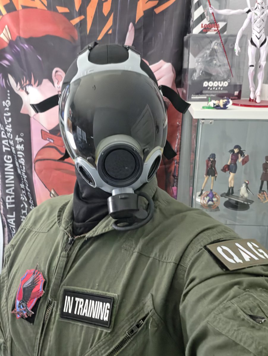 Hund_4106's tweet photo. Yes I play Armored Core, How could you tell? https://t.co/wruCeybaTE