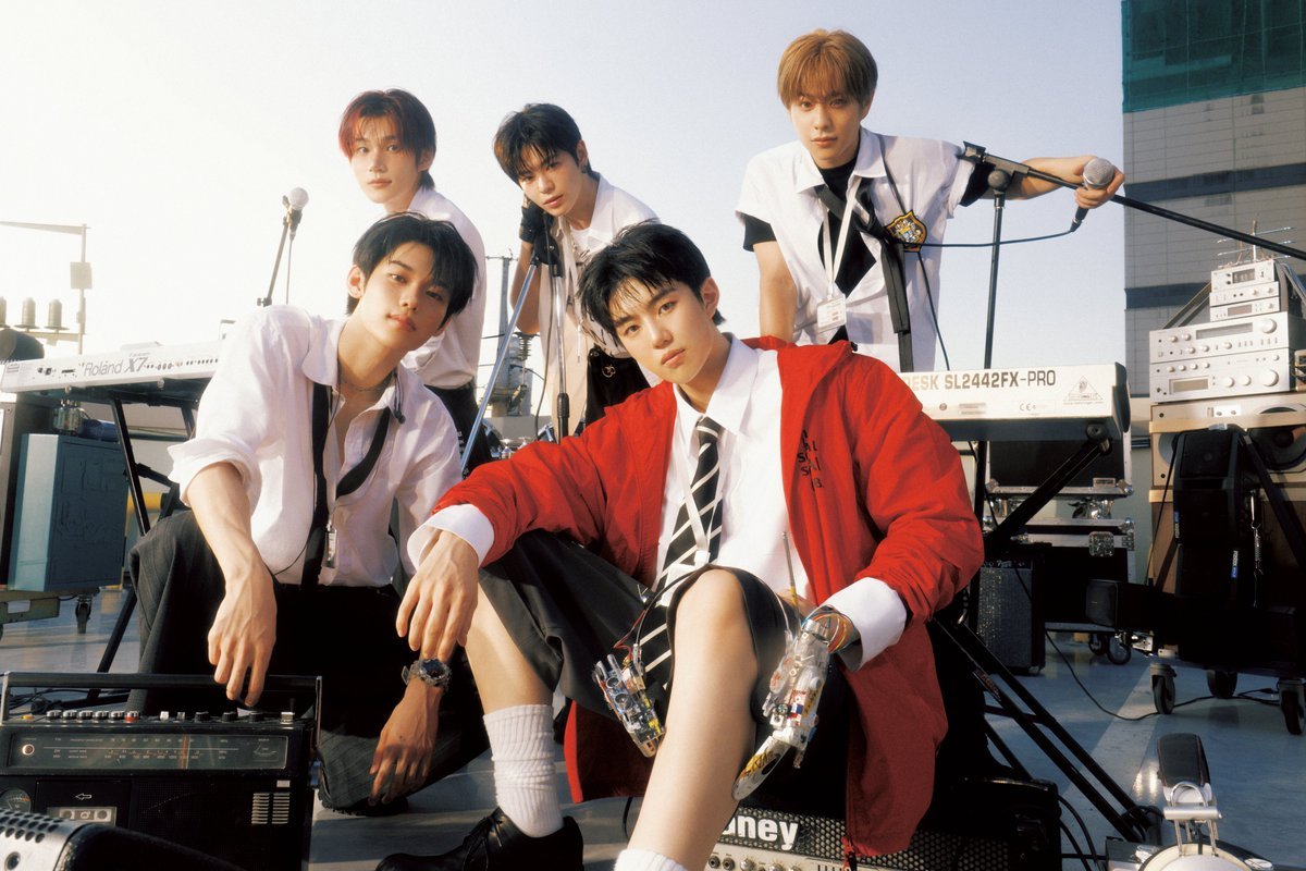 GlobalEVNNE's tweet photo. 🧵 How to support EVNNE's 6th Mini Album [on: our noise] — a thread

#EVNNE #이븐 #イブン
 #onournoise @EVNNE_official

Let's work hard to achieve all the goals we set for this comeback⭐️

Bookmark and share this thread a lot🔖🔁 https://t.co/UB4rcuqgAU