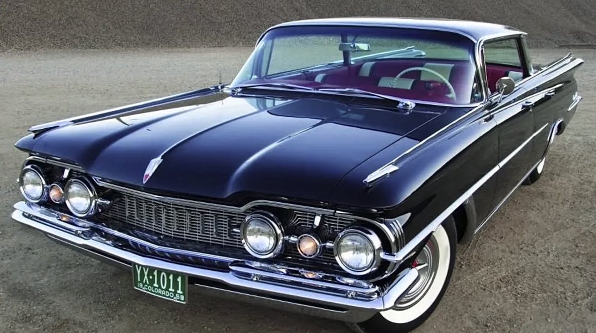veronaway2's tweet photo. 1959 Oldsmobile Ninety-Eight Holiday Sports Sedan https://t.co/WIUlbVpCMr