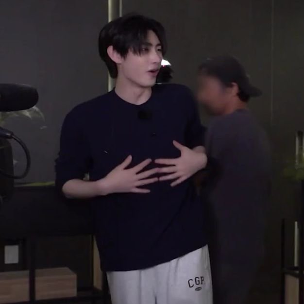 hoonssiren's tweet photo. grabs tits in distress https://t.co/OEaIJ08JVJ