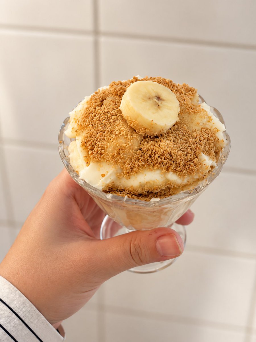 1tugceeonerr's tweet photo. Muzlu Magnolia 🍌 yaptım nasıl olmuş sizce 🤍 https://t.co/CT6FGkmqDr